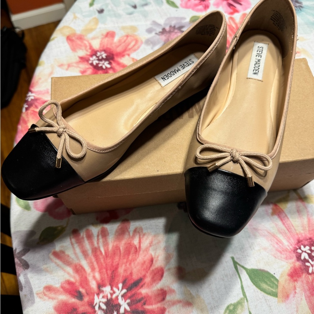 Steve Madden loafers